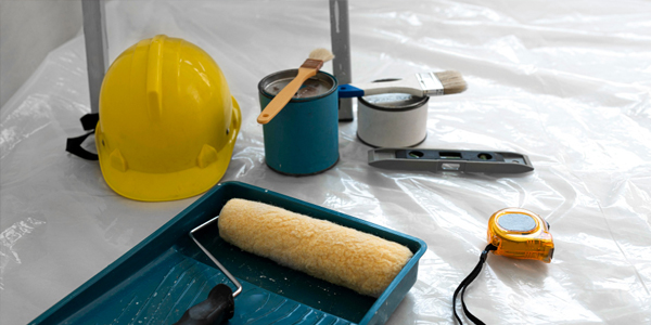 Équipe de couvreurs en action